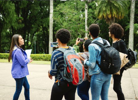 10 Questions You Should Ask on Every College Tour